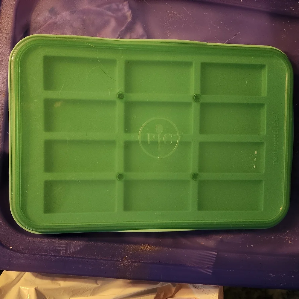 Pampered Chef Silicone Snack Bar Maker Tray